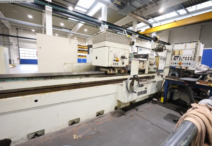 TOS - Cylindrical Grinding Machine