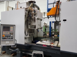 LIEBHERR : LFS 1000